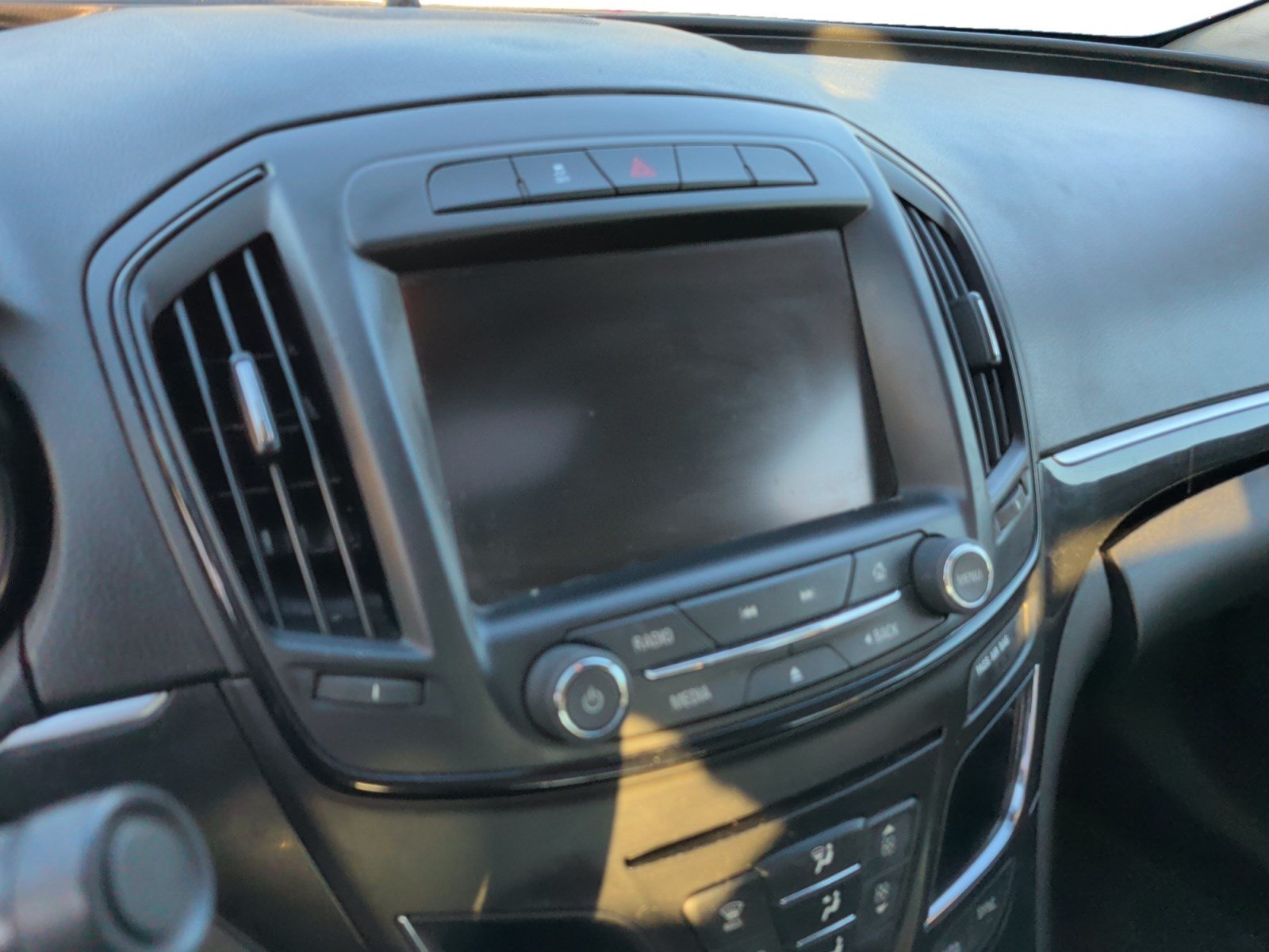 Used 2014 Buick Regal FWD image 14