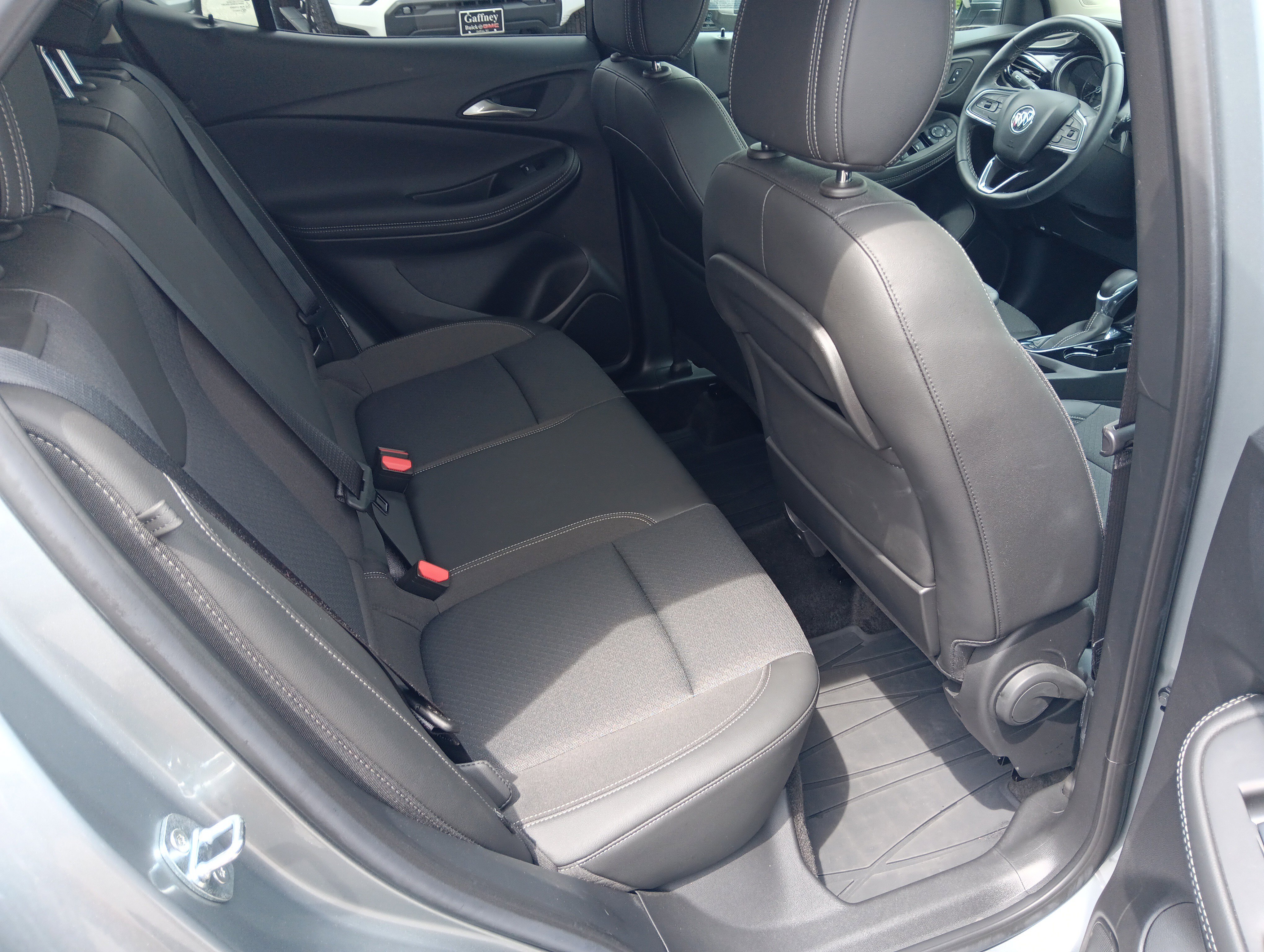 Used 2023 Buick Encore GX Preferred w/ Cold Weather Comfort Package AWD/4WD image 19