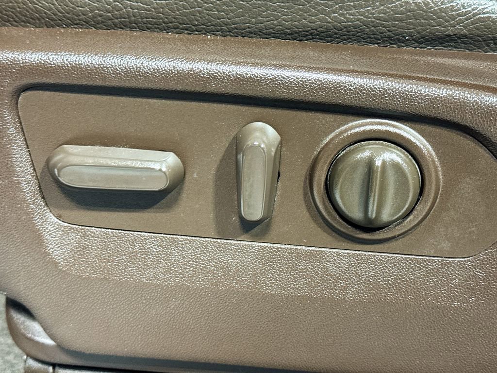 Used 2020 GMC Sierra 2500 Denali w/ Denali Ultimate Package image 24