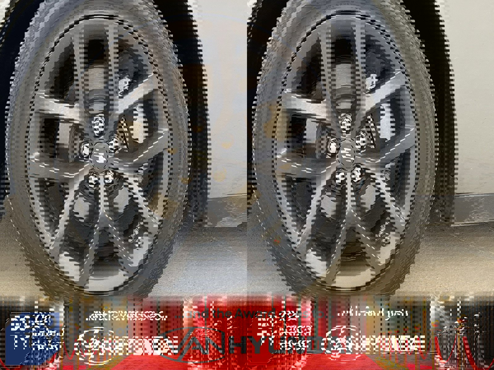 Used 2023 Dodge Challenger R/T w/ Blacktop Package image 8