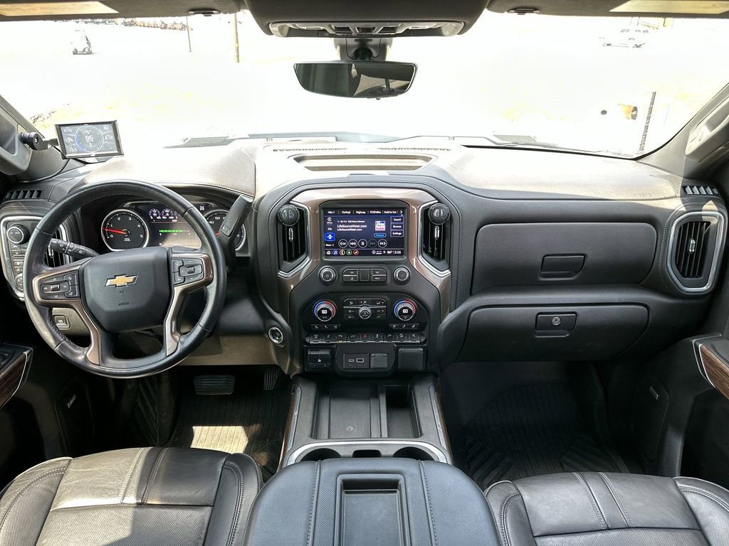 Used 2022 Chevrolet Silverado 2500 High Country w/ Z71 Off-Road Package AWD/4WD image 10