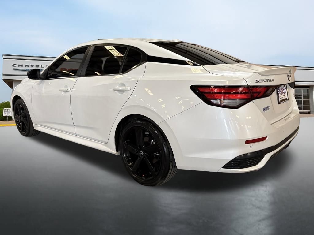 Used 2024 Nissan Sentra SR image 3