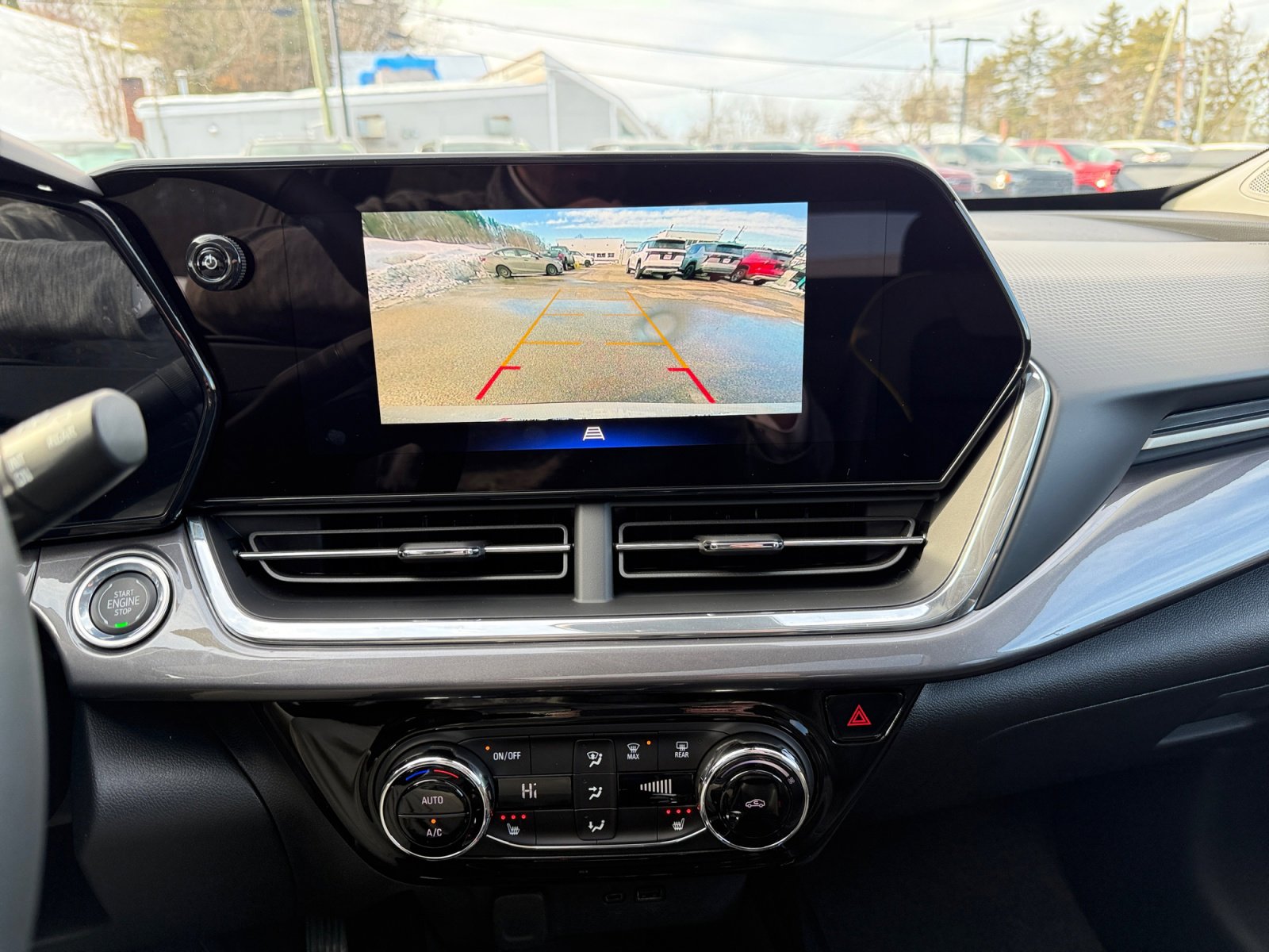 New 2026 Chevrolet Trax ACTIV w/ Sunroof Package image 22