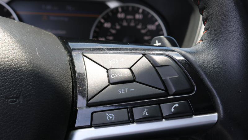 Used 2020 Nissan Altima 2.5 SR w/ Premium Package FWD image 10