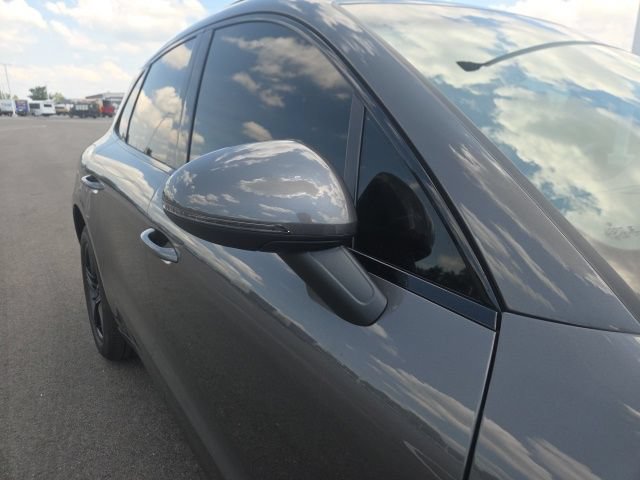 Used 2016 Porsche Macan S AWD/4WD image 5