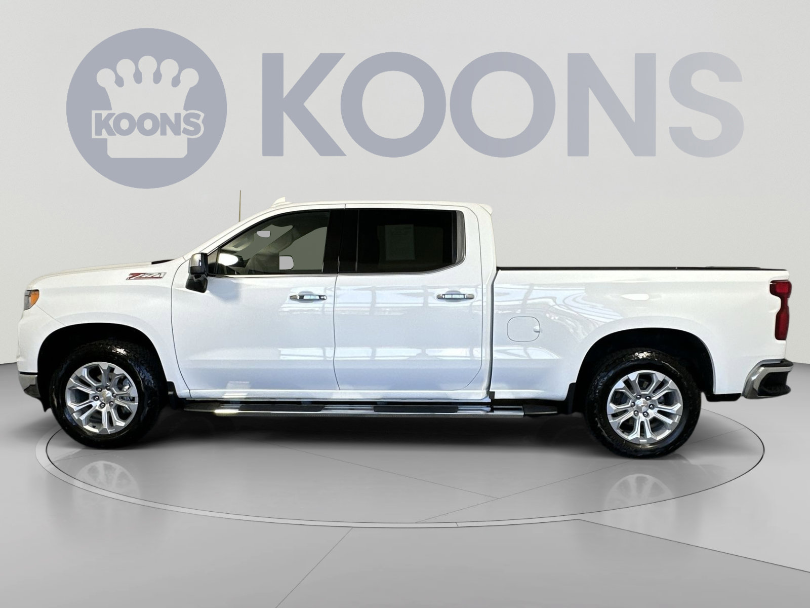 Used 2025 Chevrolet Silverado 1500 LTZ w/ Technology Package AWD/4WD image 2