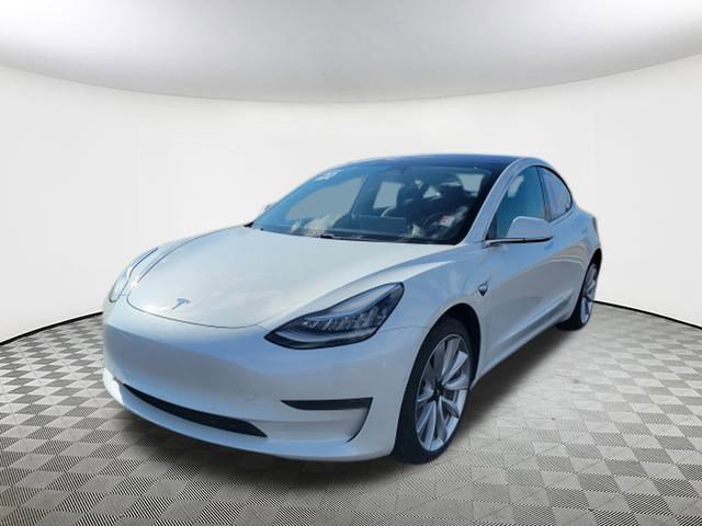 Used 2020 Tesla Model 3 Standard Range Plus image 3