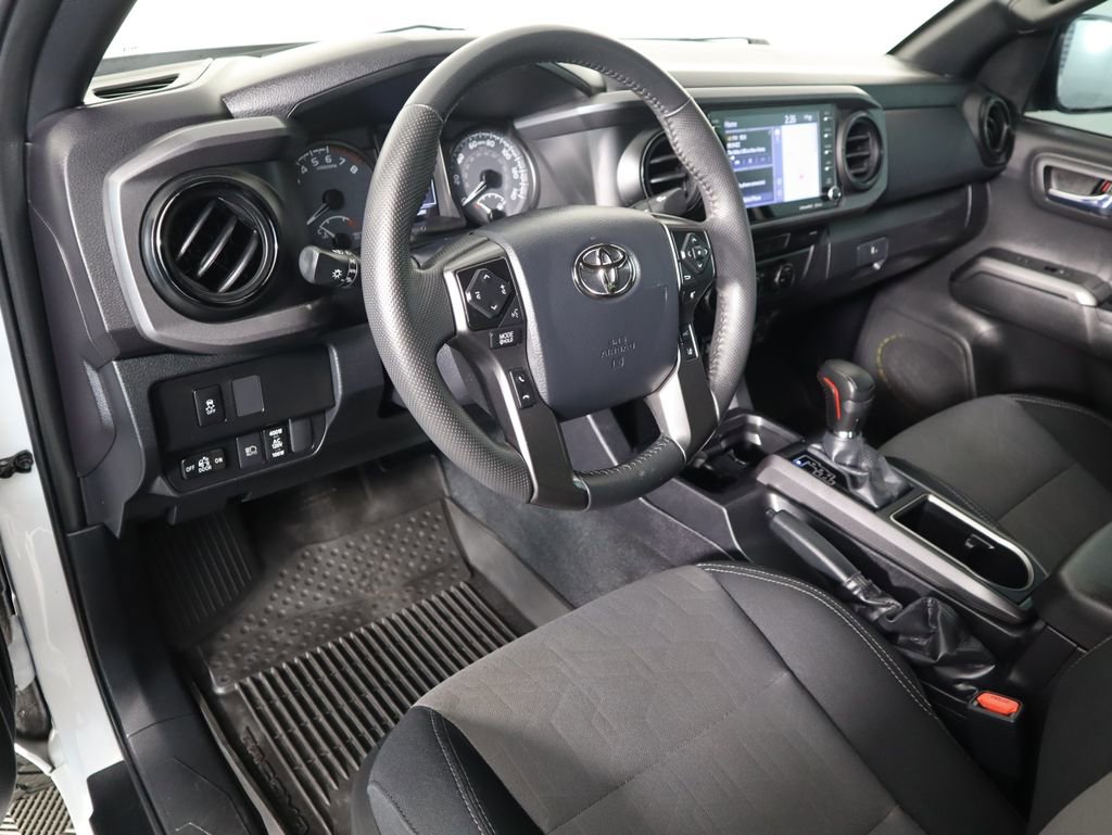 Used 2023 Toyota Tacoma TRD Sport image 9