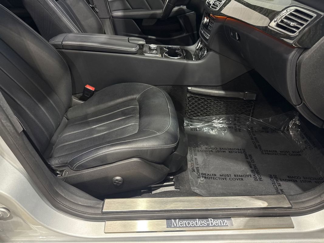 Used 2014 Mercedes-Benz CLS 550 4MATIC image 91