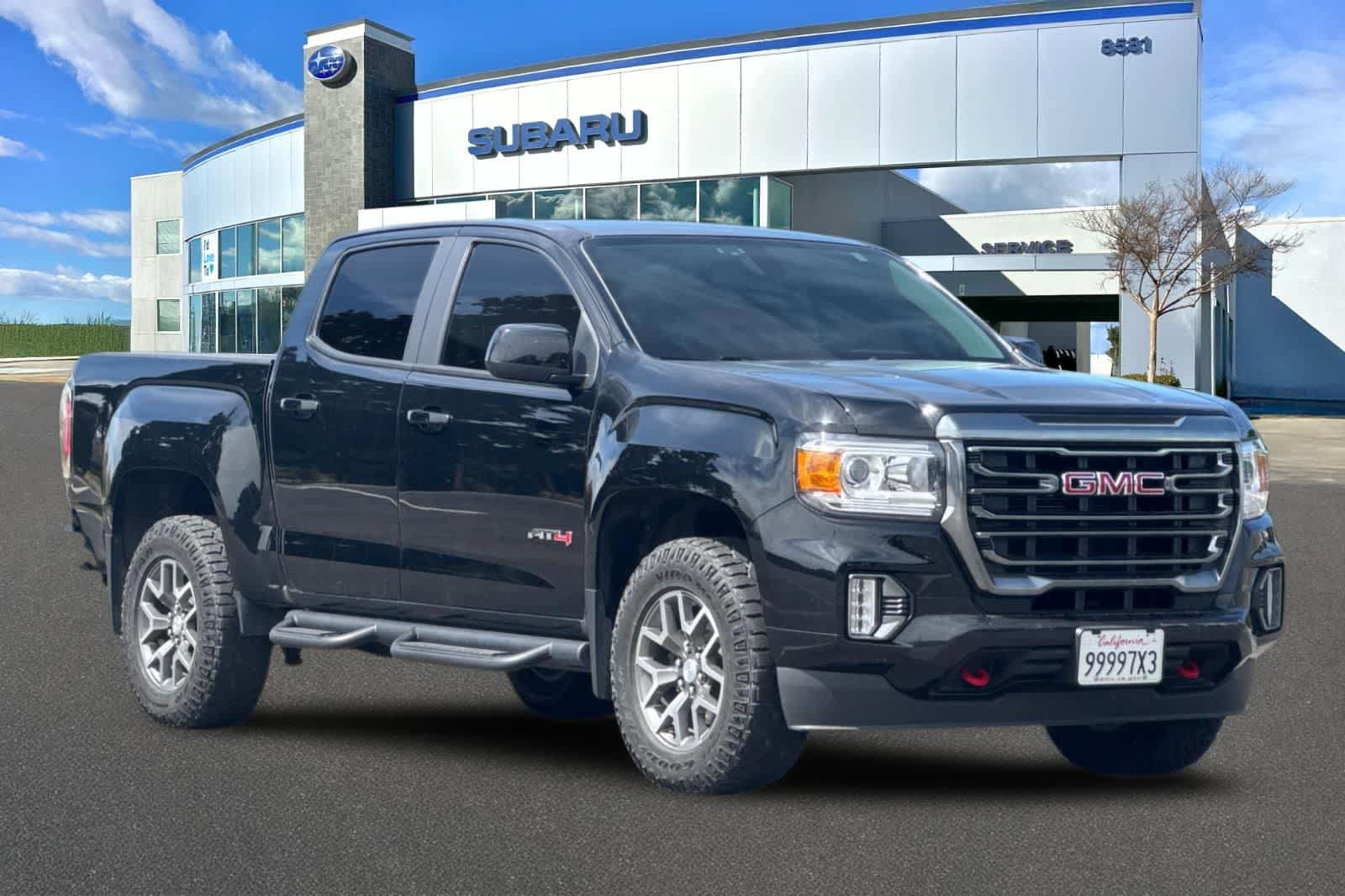 Used 2022 GMC Canyon AT4 w/ Trailering Package AWD/4WD image 5