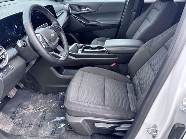 Used 2025 Chevrolet Equinox LT image 16