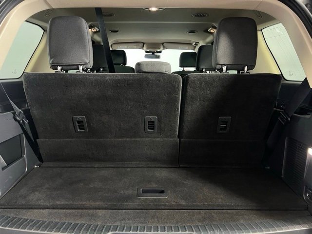 Used 2024 Ford Expedition XLT image 23