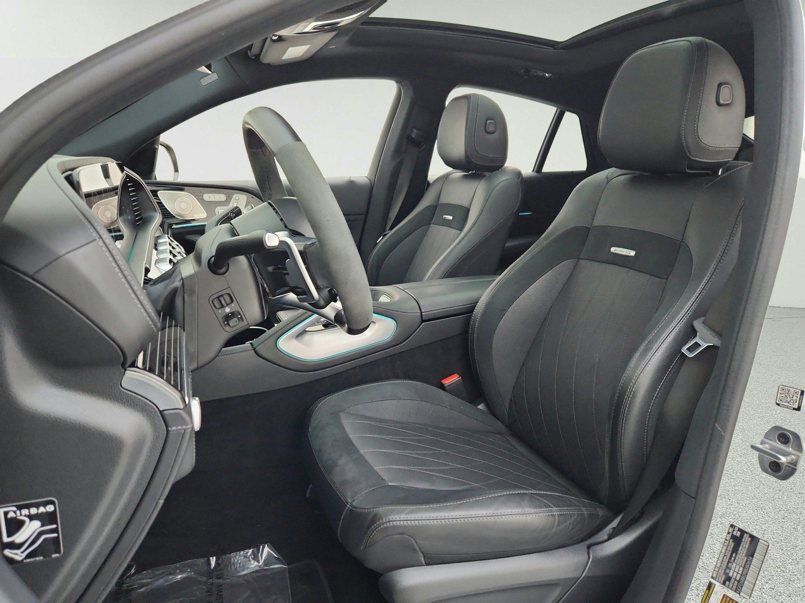 Certified 2024 Mercedes-Benz GLE 53 AMG 4MATIC Coupe w/ Driver Assistance Package image 17