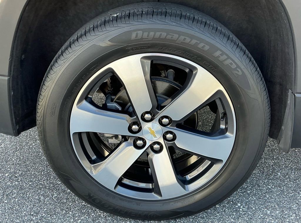 Used 2018 Chevrolet Traverse LT image 16