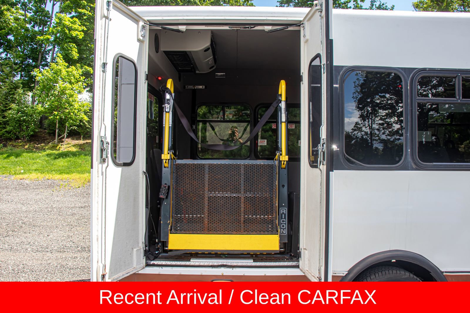 Used 2014 Ford E-450 and Econoline 450 Super Duty w/ Shuttle Bus Prep Package RWD image 14