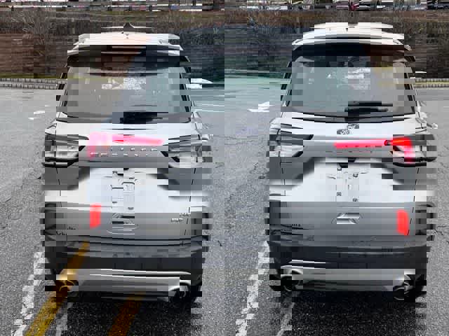 Used 2022 Ford Escape S image 5