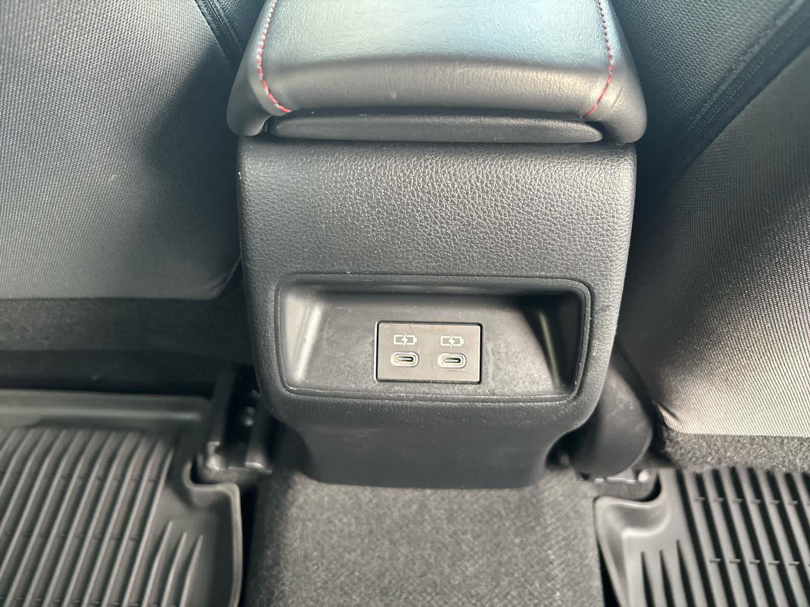 Used 2024 Toyota Corolla SE image 19