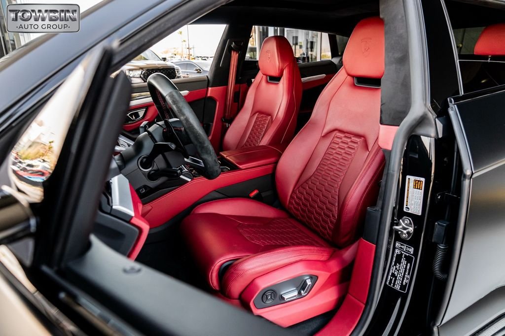 Used 2020 Lamborghini Urus AWD/4WD image 16