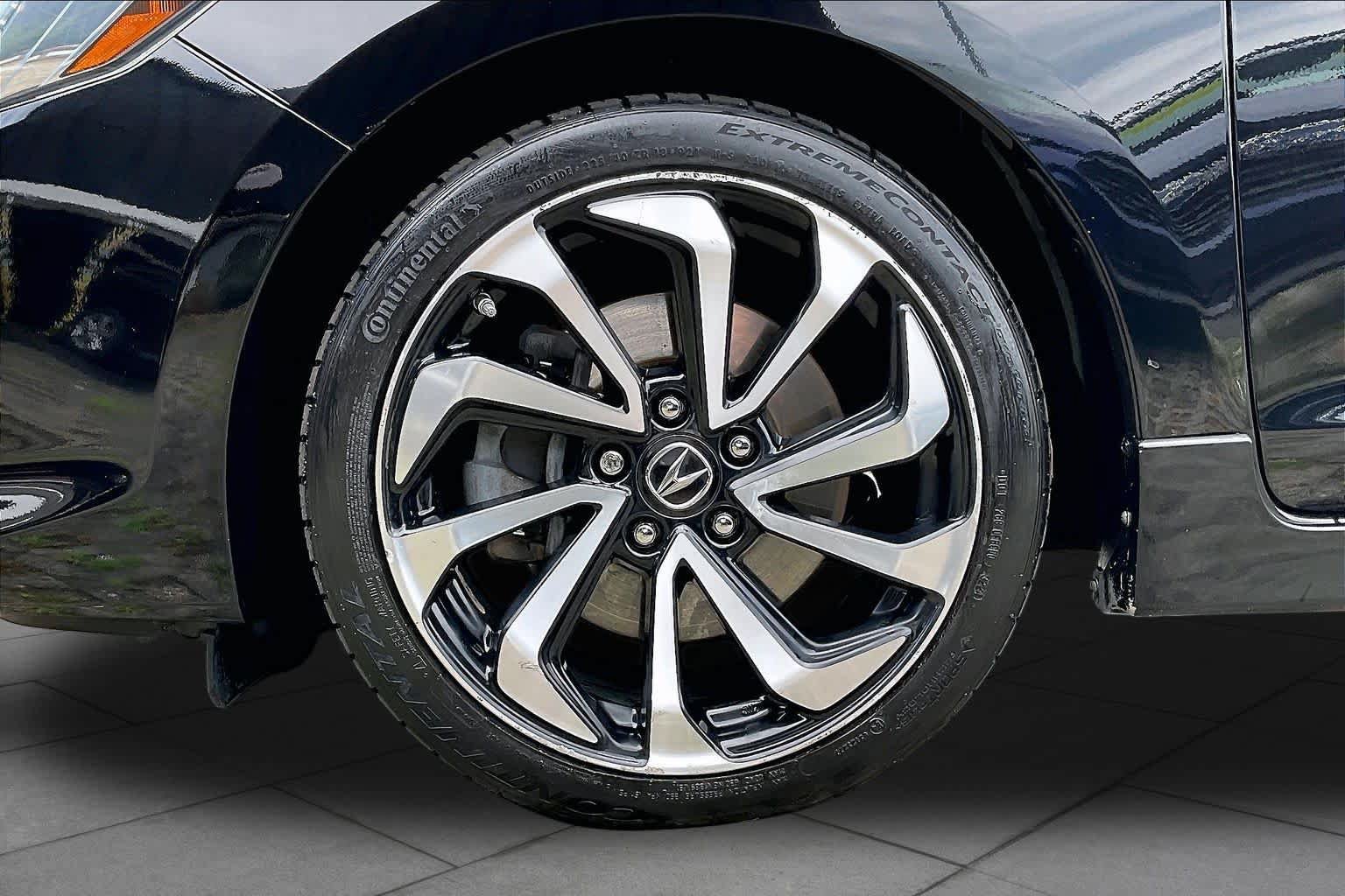 Used 2016 Acura ILX FWD image 11