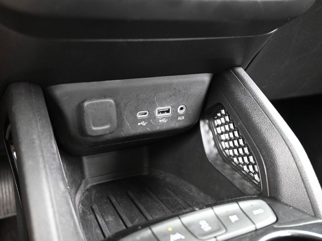 Used 2022 Chevrolet TrailBlazer LT w/ Driver Confidence Package image 20