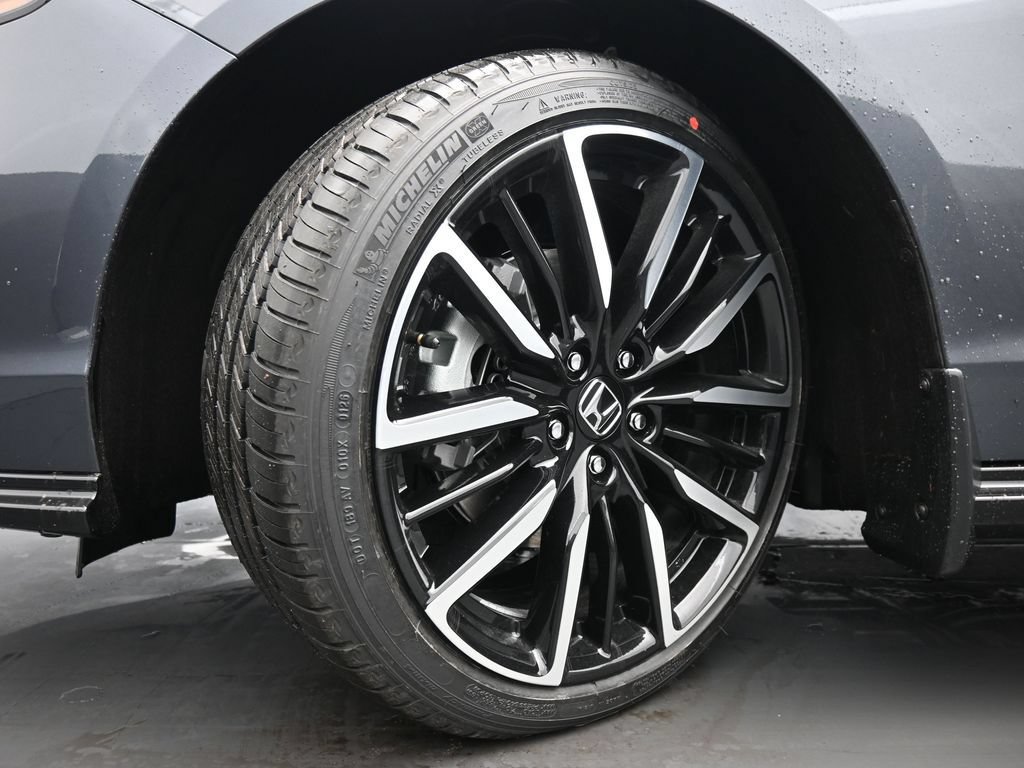 New 2026 Honda Accord Touring image 28
