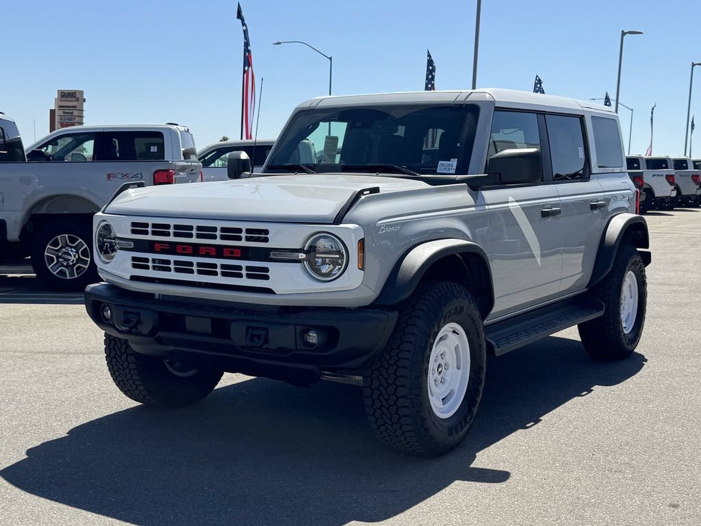 Used 2026 Ford Bronco Heritage Edition AWD/4WD image 4