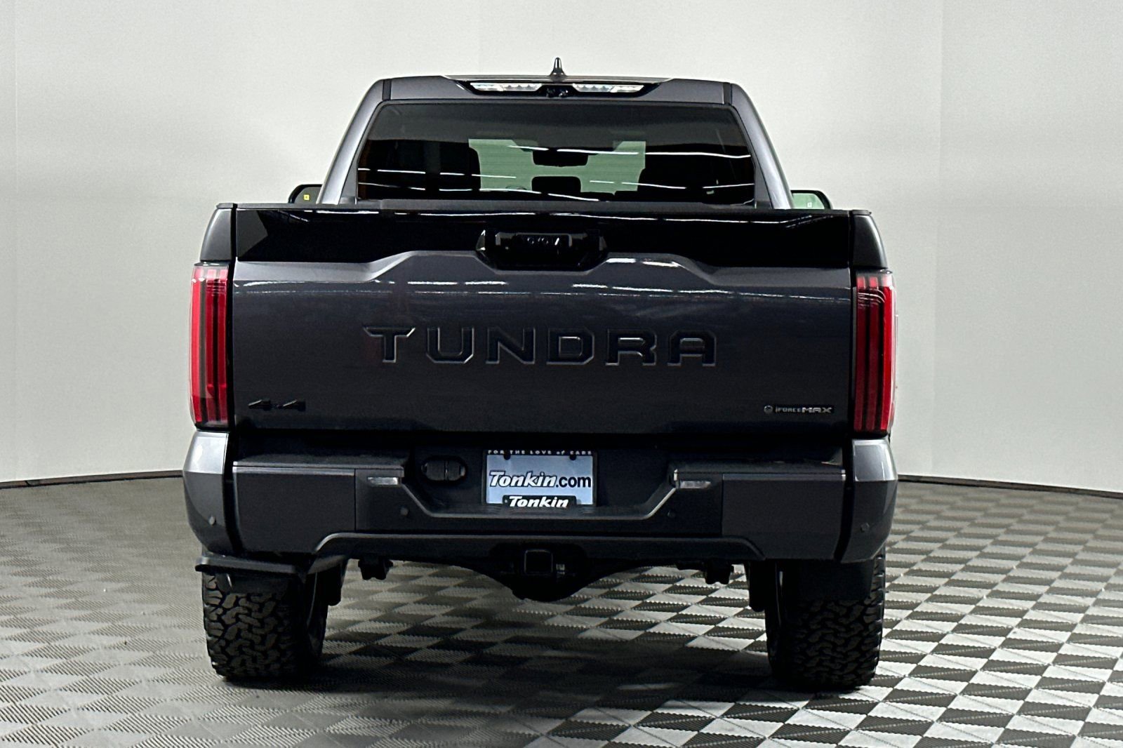 New 2025 Toyota Tundra Limited image 5