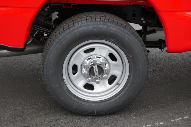New 2026 Ford F350 XL w/ XL Chrome Package image 11