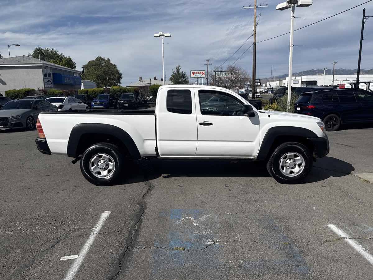 Used 2015 Toyota Tacoma 4x4 Access Cab image 6