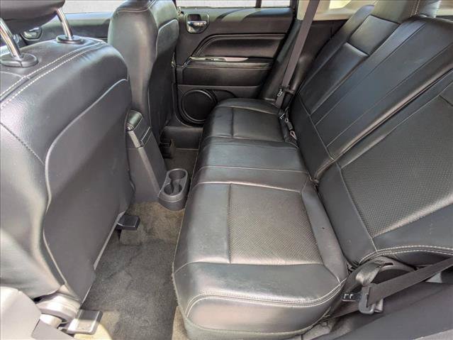 Used 2016 Jeep Compass High Altitude AWD/4WD image 17