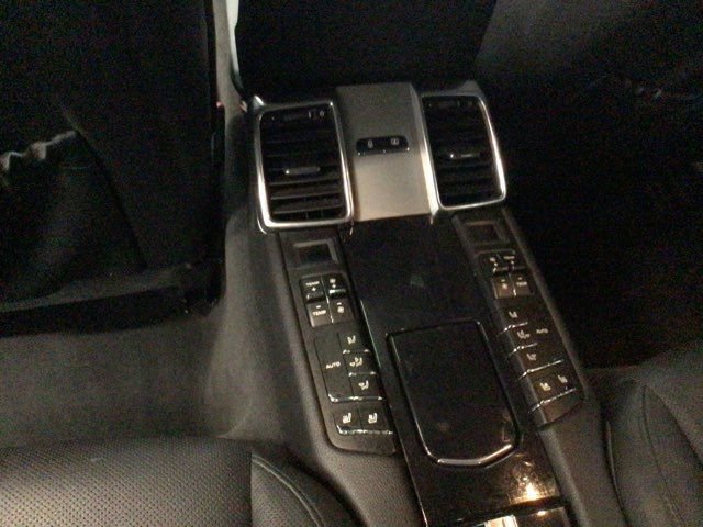 Used 2012 Porsche Panamera S image 19