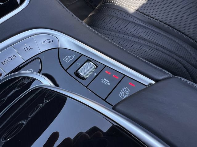 Used 2019 Mercedes-Benz S 63 AMG S 4MATIC Sedan image 33