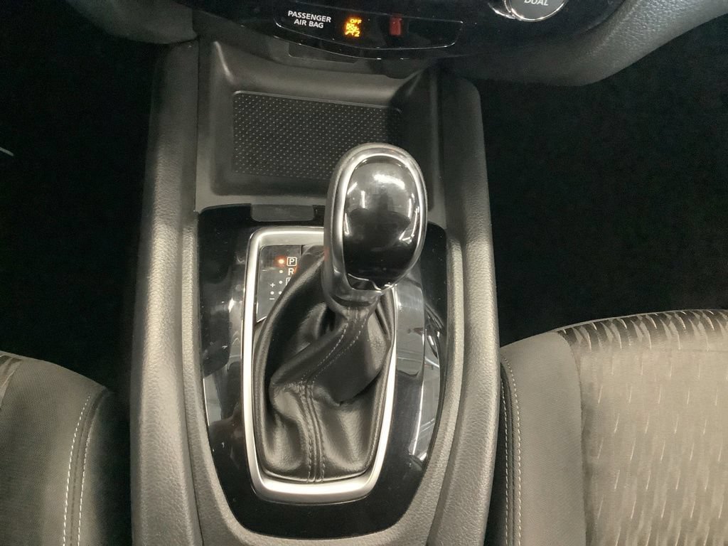 Used 2020 Nissan Rogue SV AWD/4WD image 21