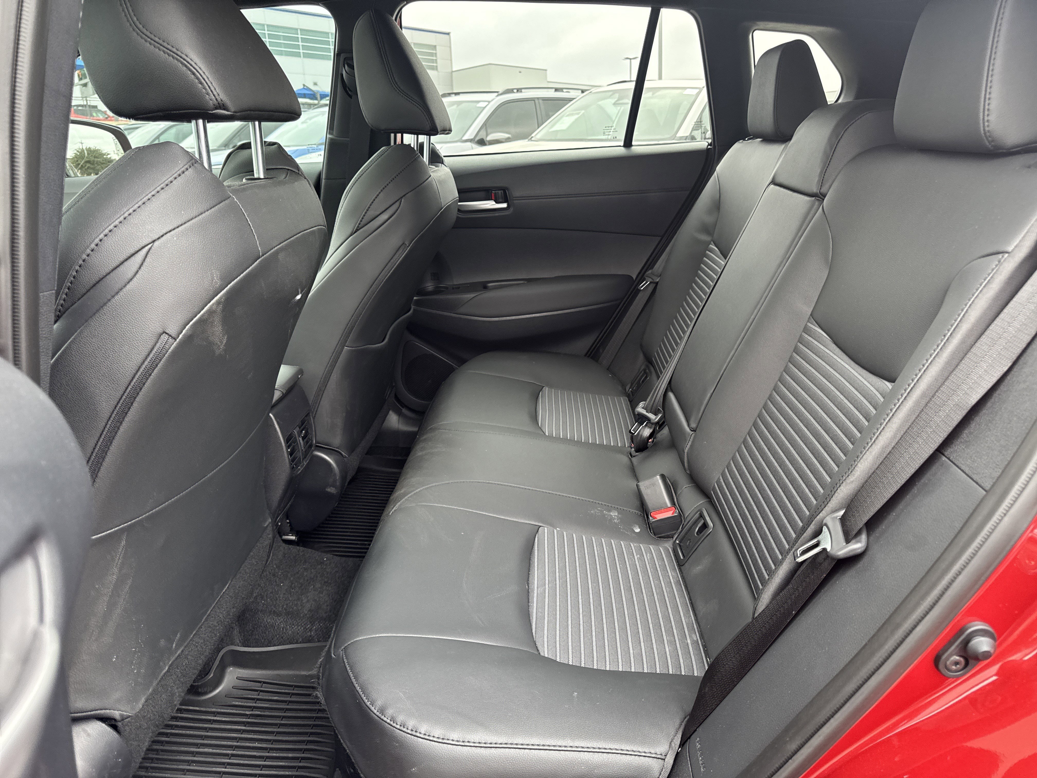 Used 2026 Toyota Corolla Cross XSE w/ Convenience Package image 28