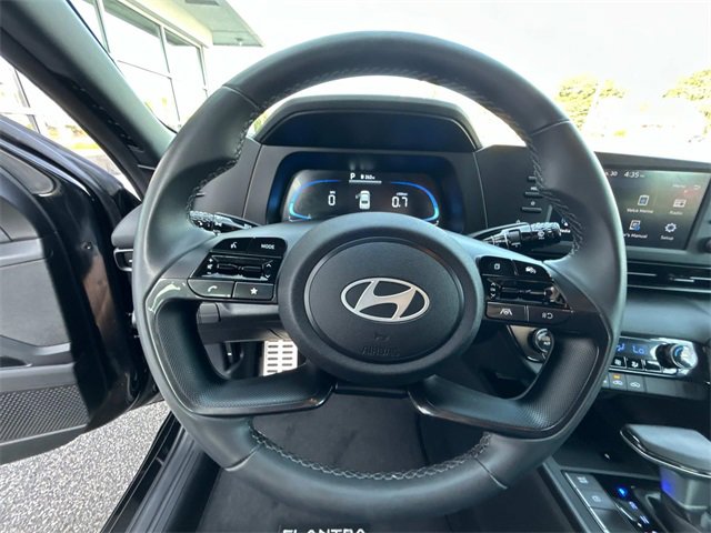 Certified 2025 Hyundai Elantra Sport w/ Cargo Package image 24