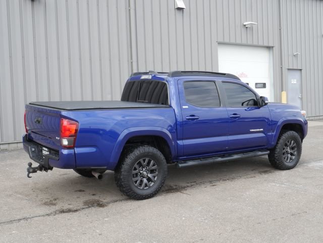 Used 2023 Toyota Tacoma SR5 w/ Technology Package image 10