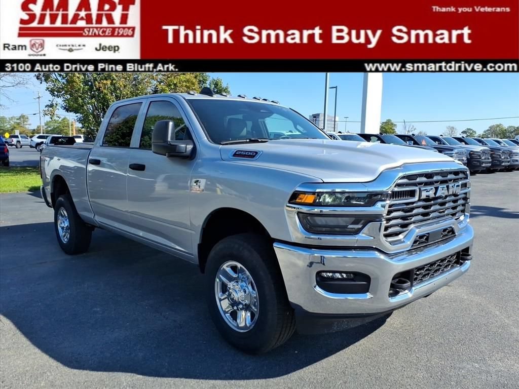 New 2026 RAM 2500 Tradesman w/ Chrome Appearance Group