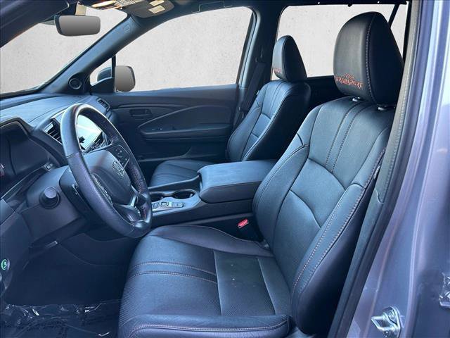 Used 2025 Honda Passport TrailSport image 17