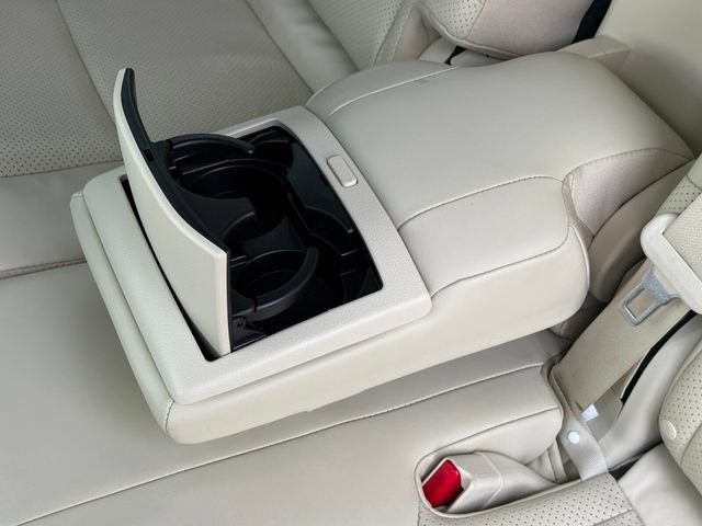 Used 2021 Lexus GX 460 Luxury w/ Off Road Package AWD/4WD image 28