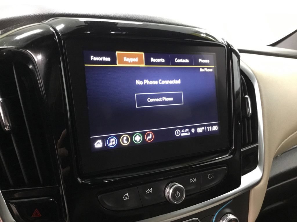 Used 2023 Chevrolet Traverse LT w/ LPO, Cargo Package AWD/4WD image 17