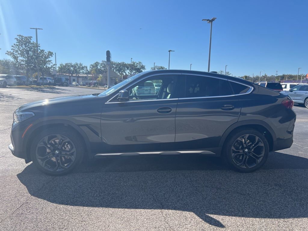 Used 2021 BMW X6 sDrive40i w/ Executive Package image 6