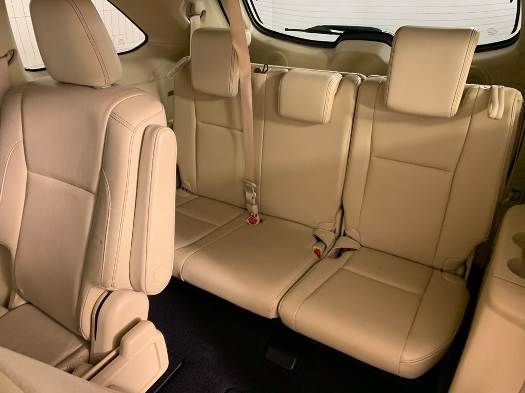 Used 2015 Toyota Highlander Limited w/ Driver Technology Package AWD/4WD image 35