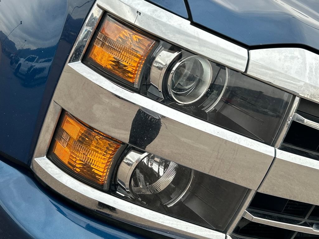 Used 2019 Chevrolet Silverado 2500 High Country w/ Duramax Plus Package image 34