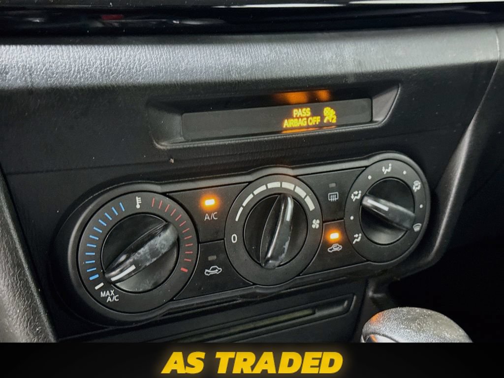 Used 2014 MAZDA MAZDA3 i Sport FWD image 16