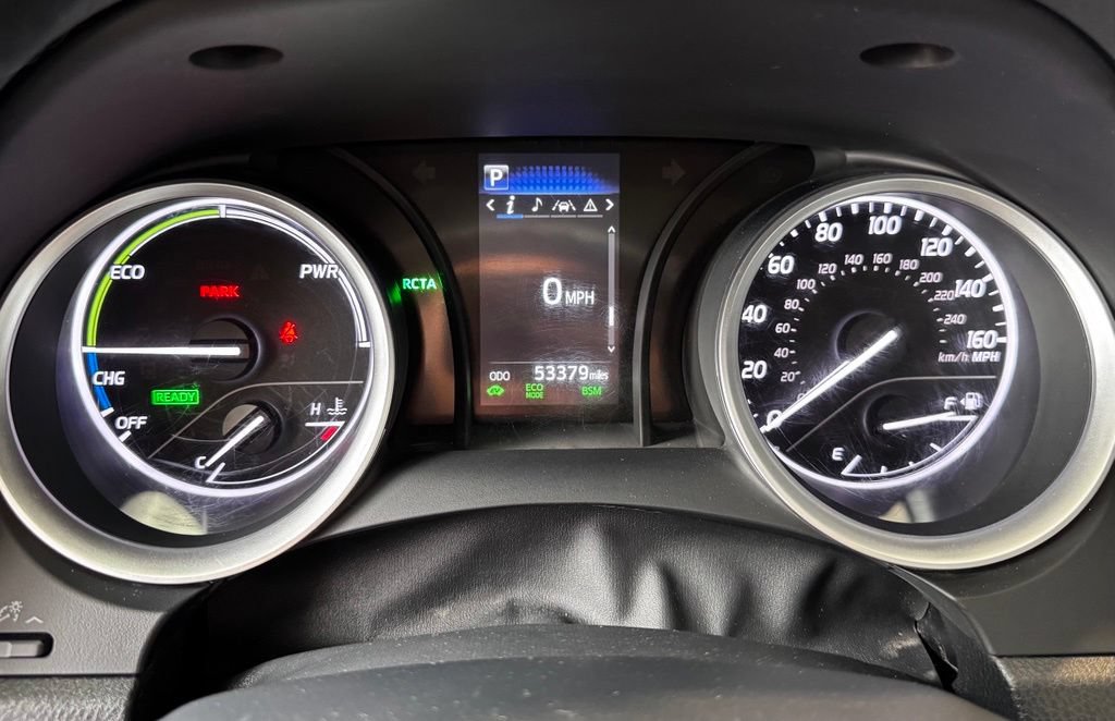 Used 2023 Toyota Camry LE w/ Audio Upgrade Package FWD image 29
