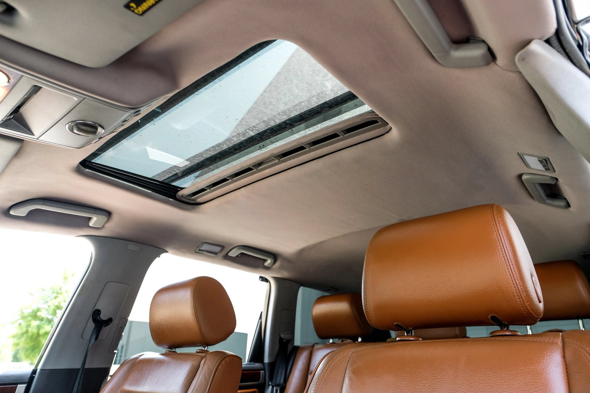 Used 2006 Volkswagen Touareg V10 TDI AWD/4WD image 14