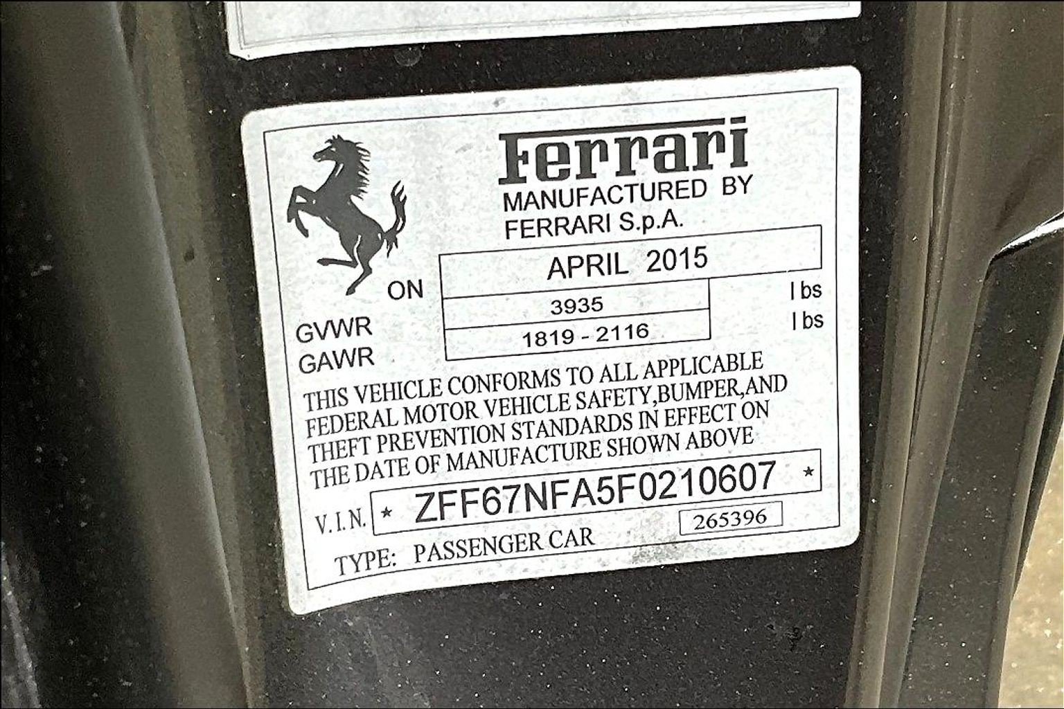 Used 2015 Ferrari 458 Italia Coupe RWD image 17