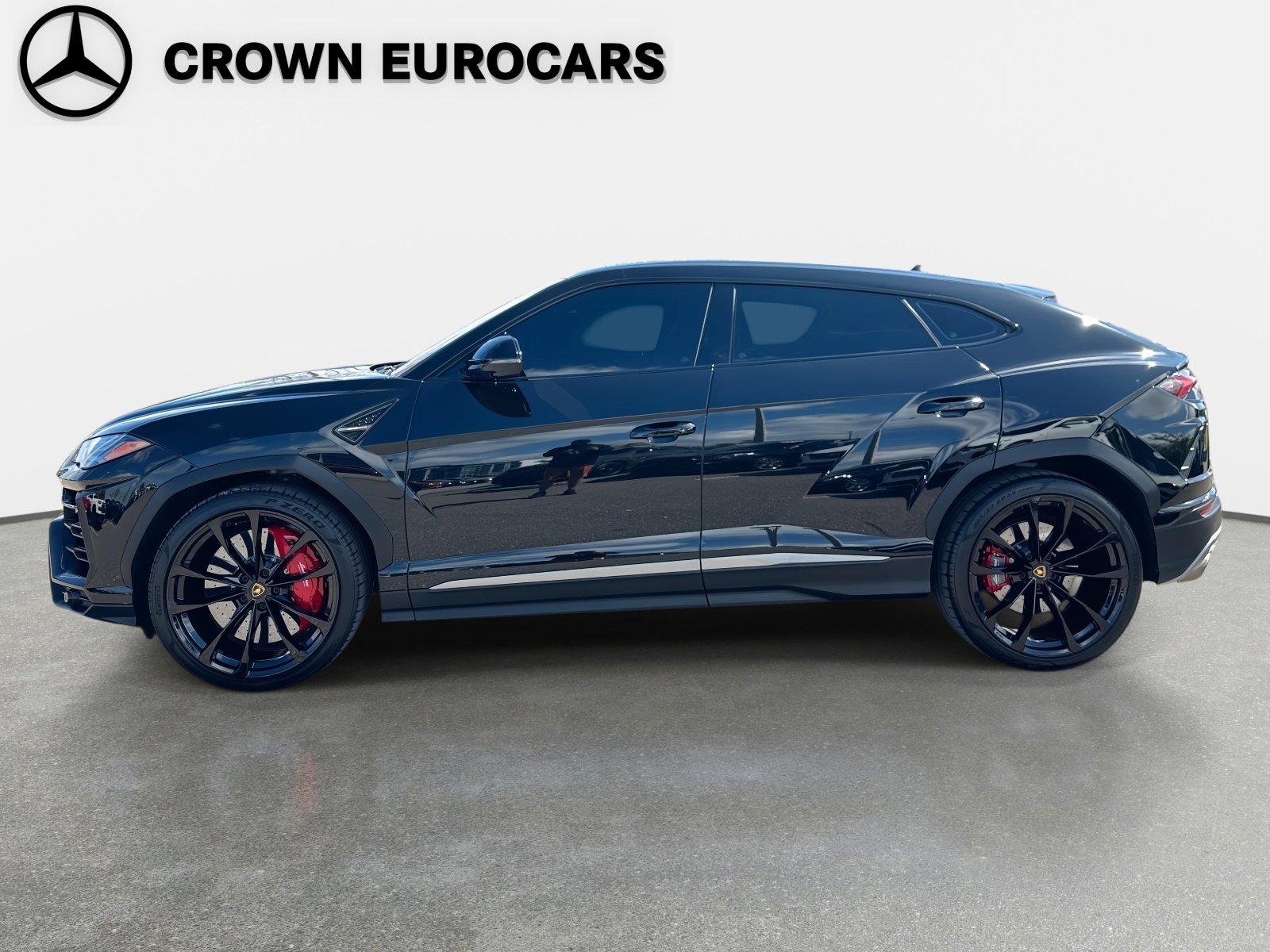 Used 2022 Lamborghini Urus image 3