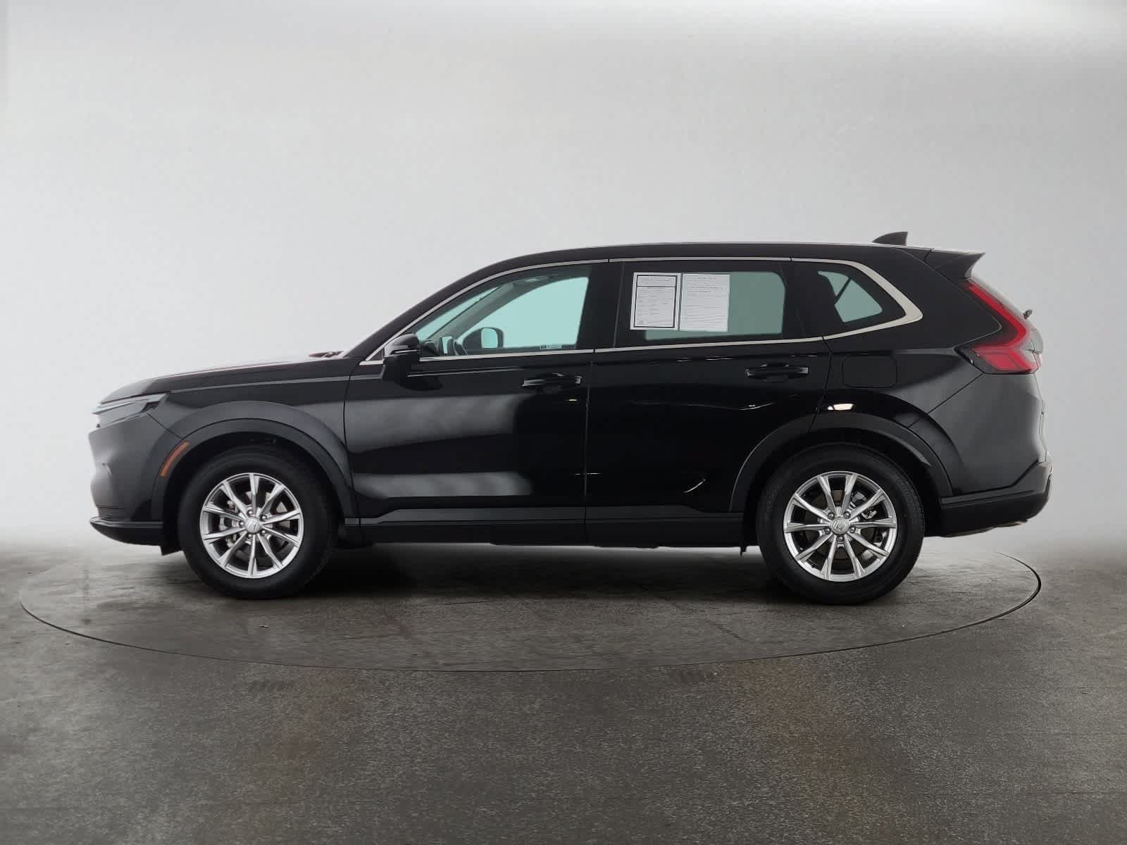 Used 2025 Honda CR-V EX image 6