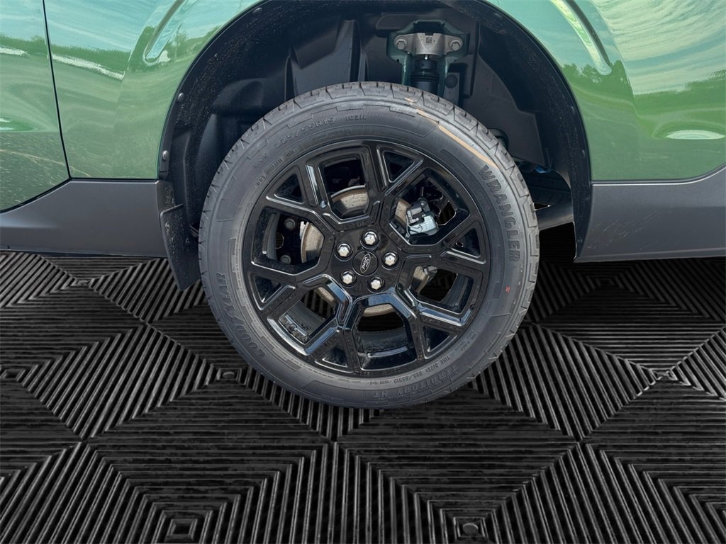 New 2025 Ford Maverick XLT w/ Black Appearance Package image 9